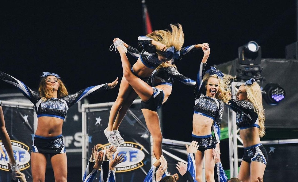 Cheer Athletics Cheetahs pyramid at The Cheerleading Worlds 2016